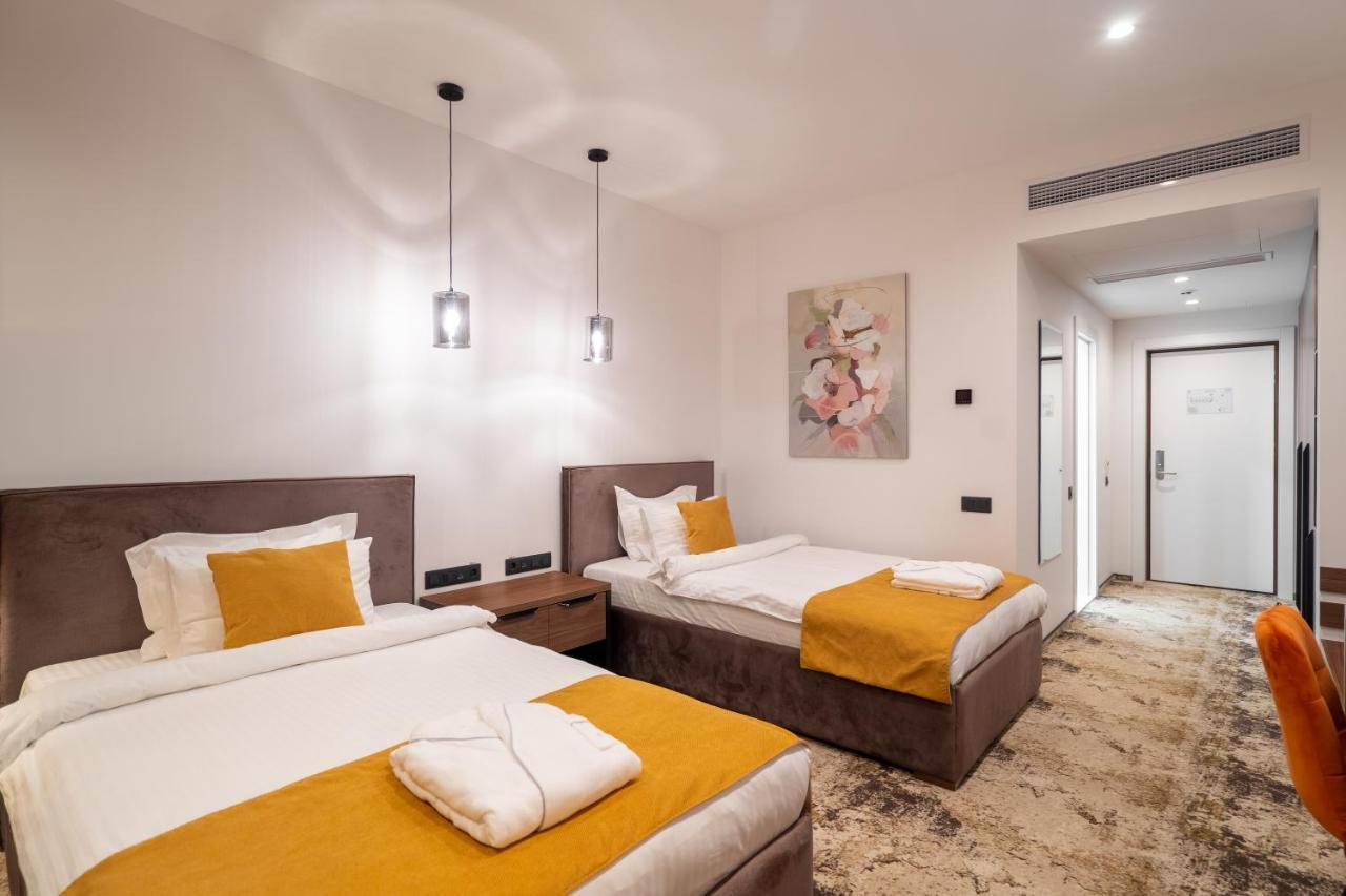 Riverwood Relax Park Moshny Экстерьер фото