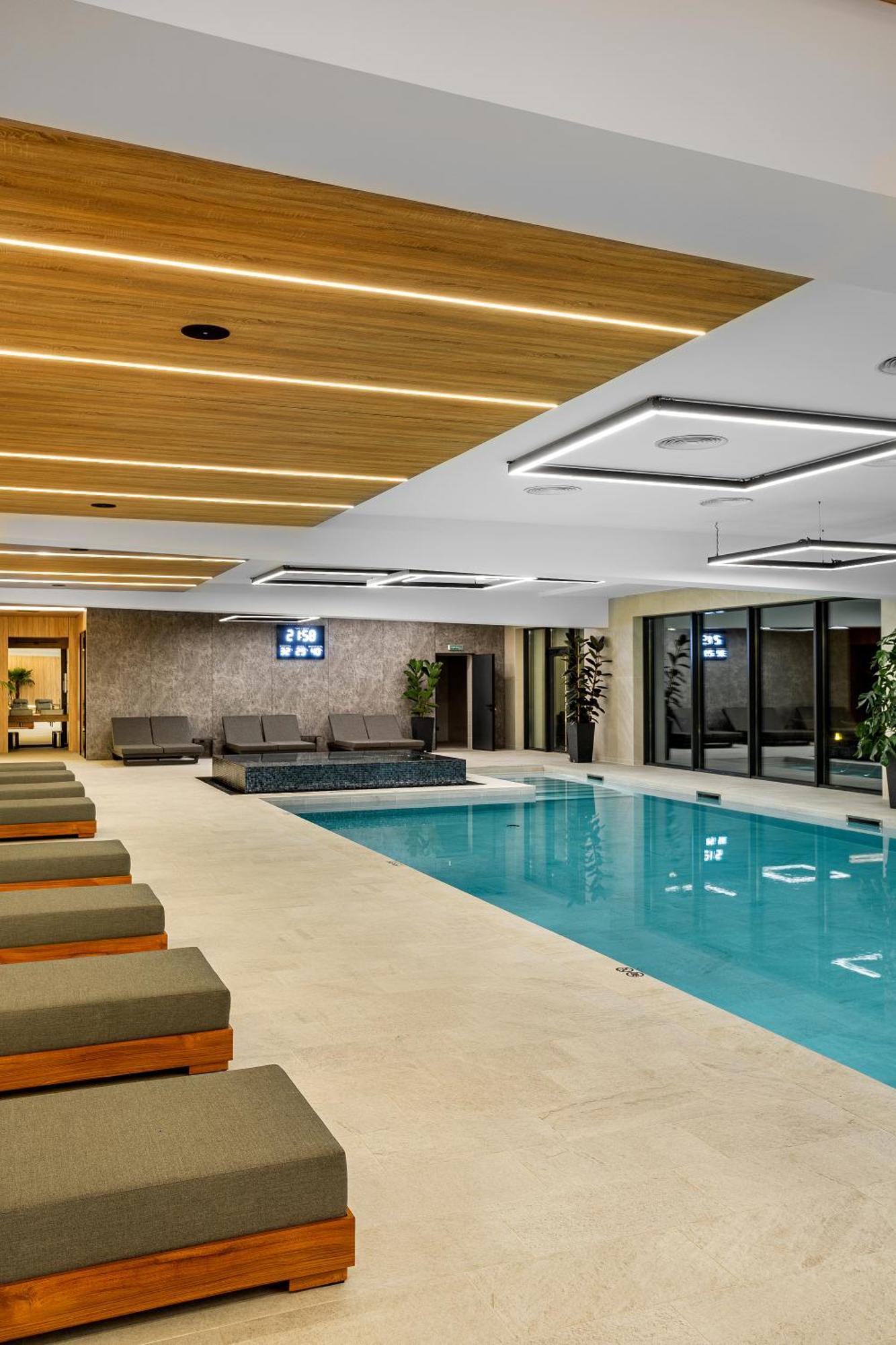 Riverwood Relax Park Moshny Экстерьер фото